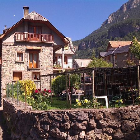 Pension Pallaruelo Saravillo Phòng bức ảnh